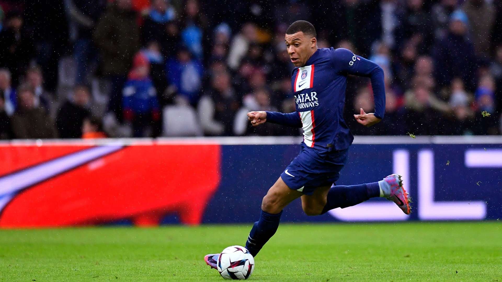 员通过深厚 员通过深厚